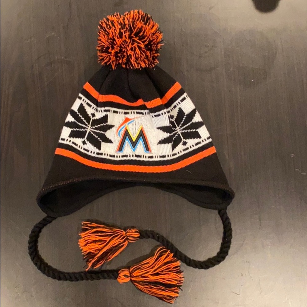 New Era Miami Marlins beanie. Great condition